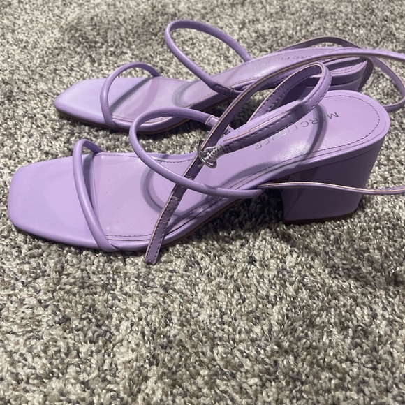Marc Fisher purple sandals 6 - Picture 3 of 6